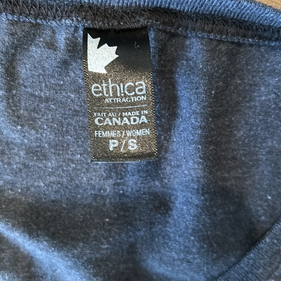 Grey T-shirt with Jack Bush print from Vancouver Art Gallery - Picture 4 of 6